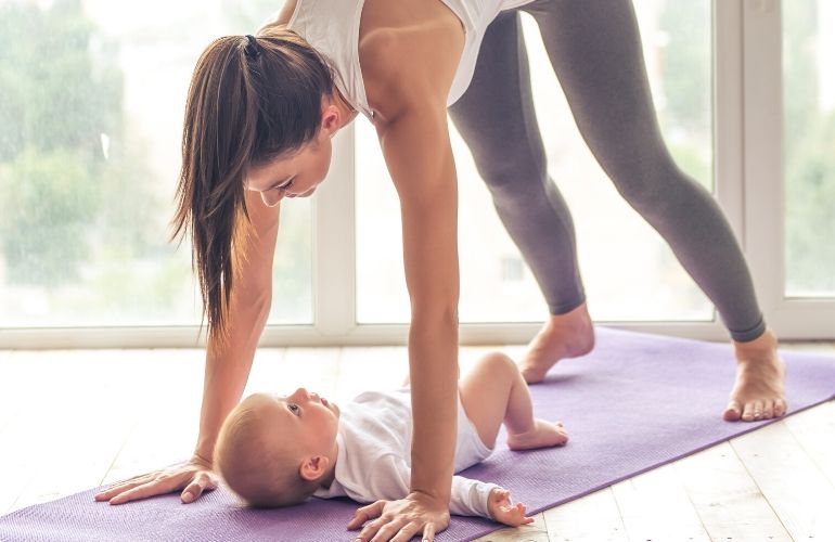 Bild Yoga mit Baby